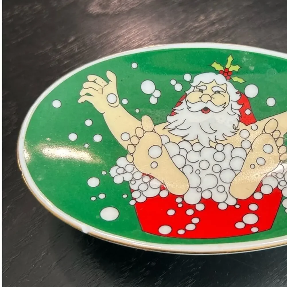 Santa Claus Oval soap dish bath tub kitchen Christmas humor bath decor 3x3